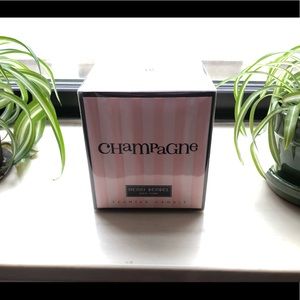 Henri Bendel 9.4 oz champagne candle 🍾